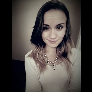 Meet your Posher, Janelle